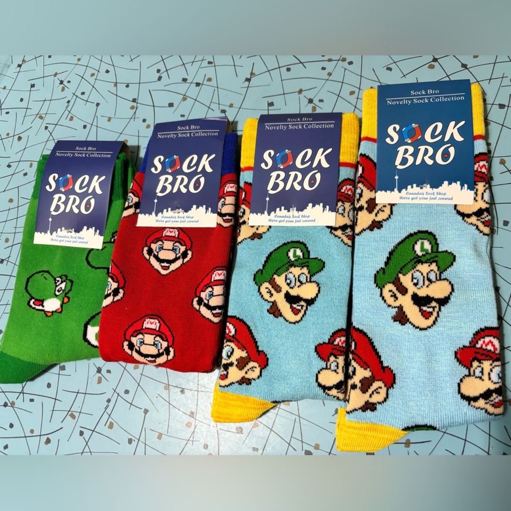**2 for 20**  NWT - Súper Mario Bros Socks - pack of 4